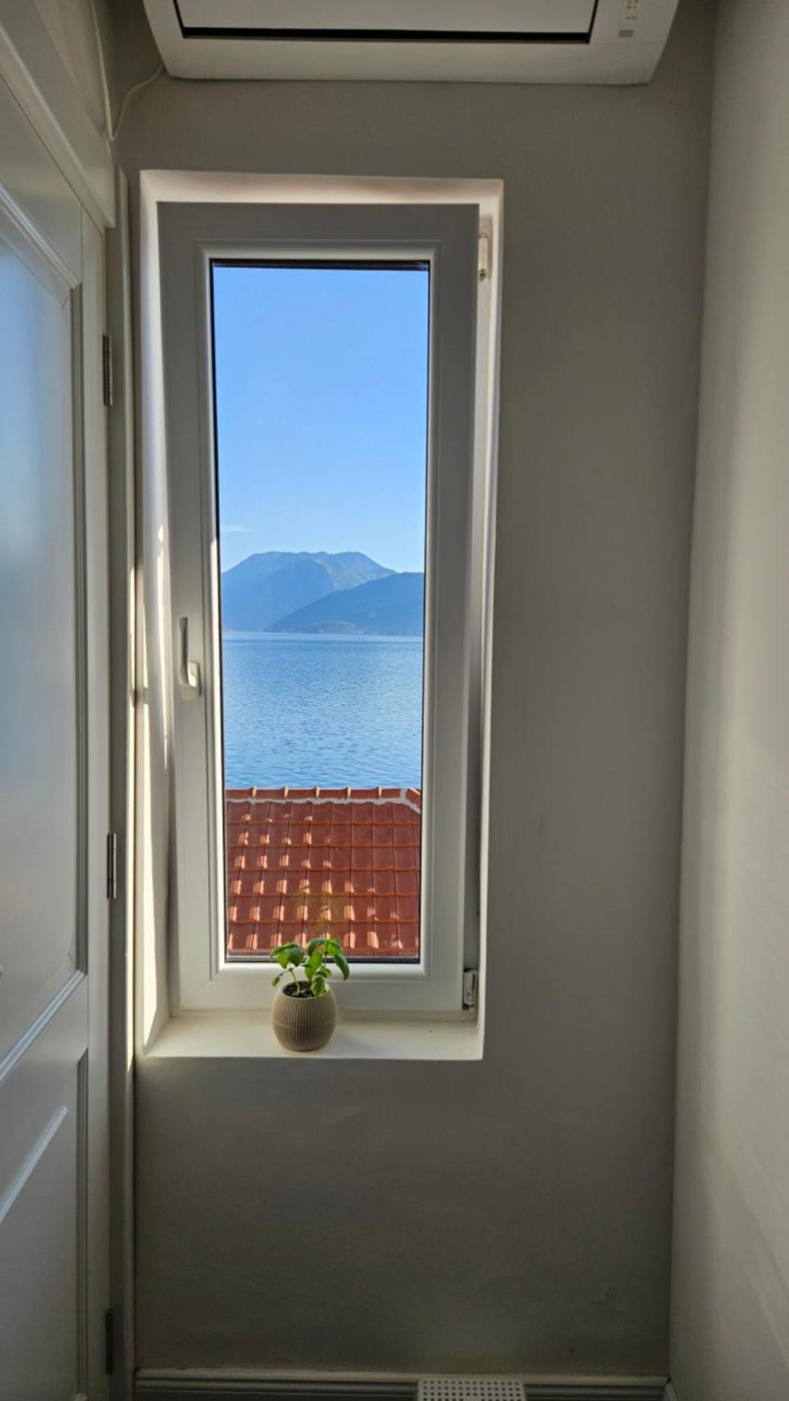Apartamento La Casa Di Sonja Tivat Exterior foto